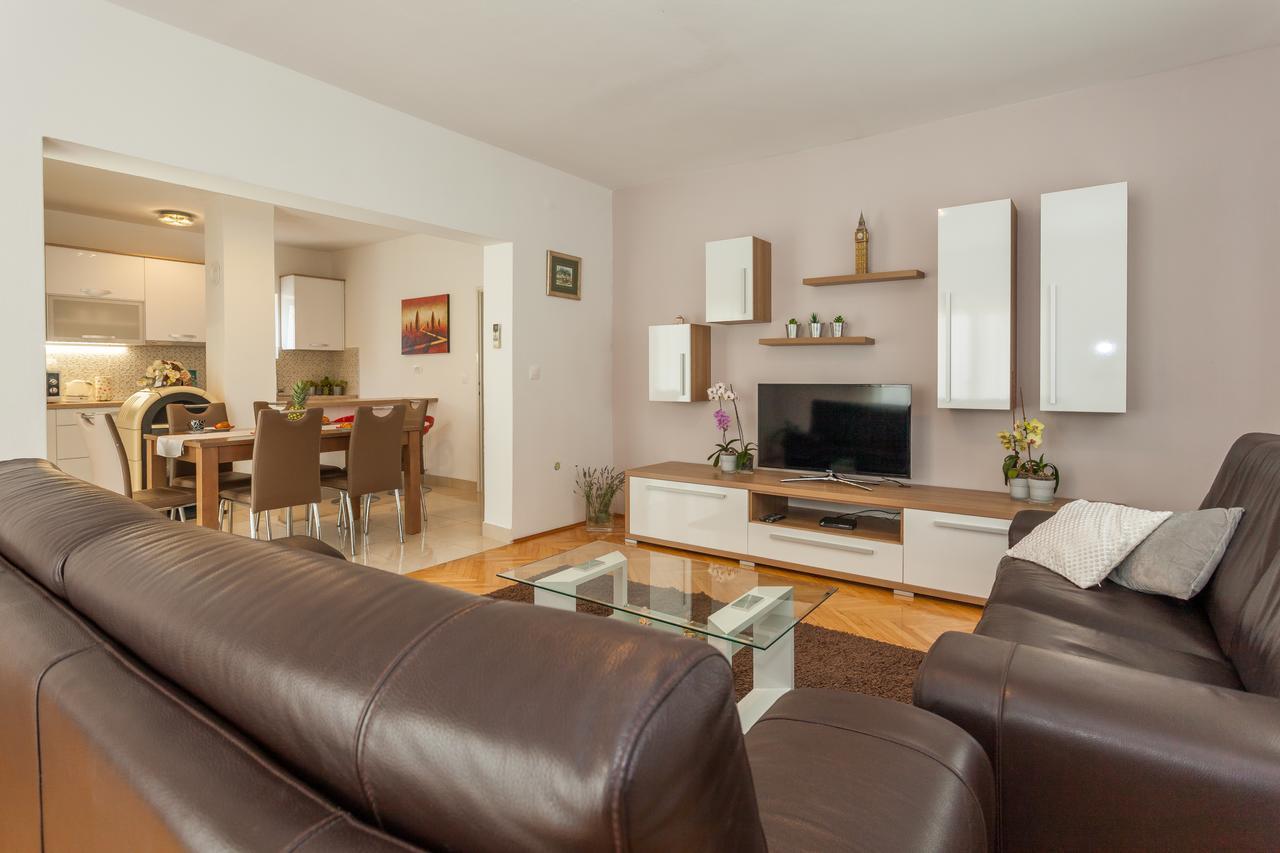 Apartment Klara Biograd Na Moru Esterno foto